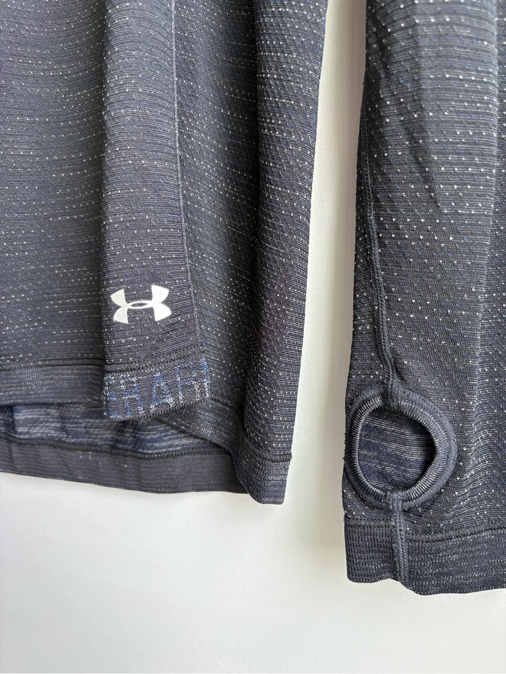 Under Armour Women's Long Sleeve Black Athletic Top with Thumbholes - Picture 2 of 6